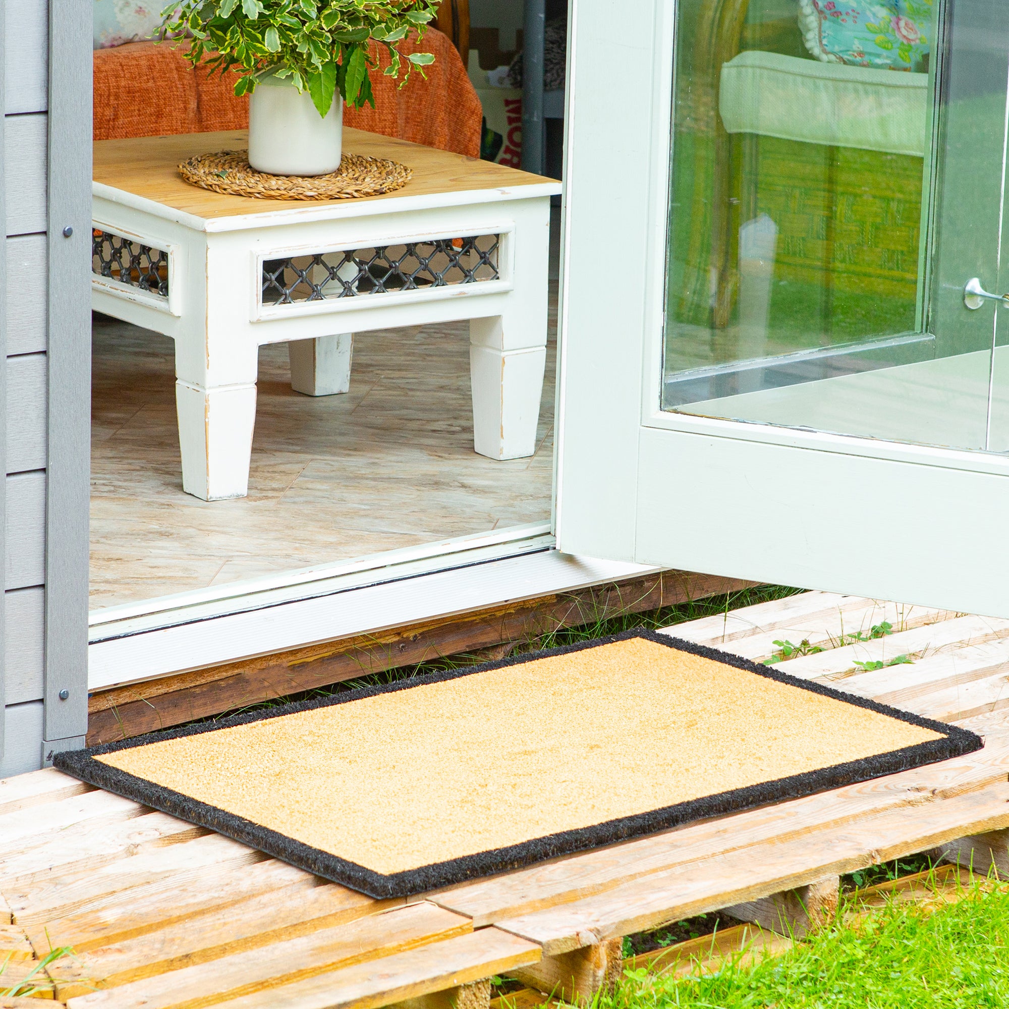 Coir Door Mat - 75cm x 45cm - Black Border