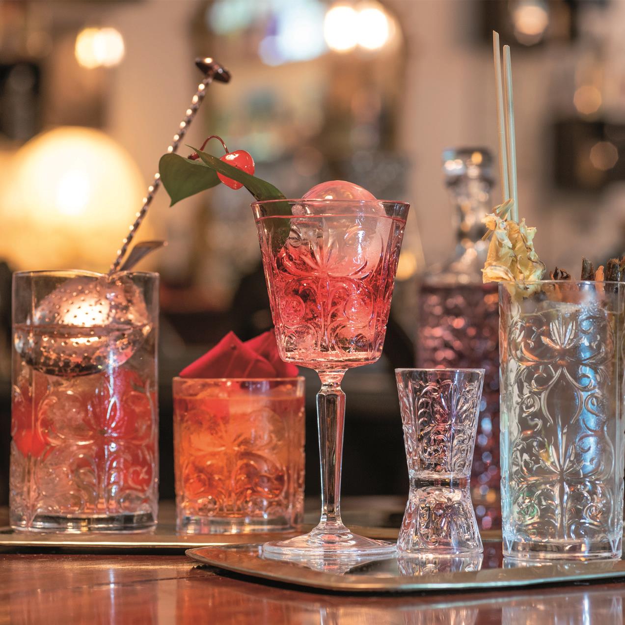 8 Piece Mixology Glassware Set
