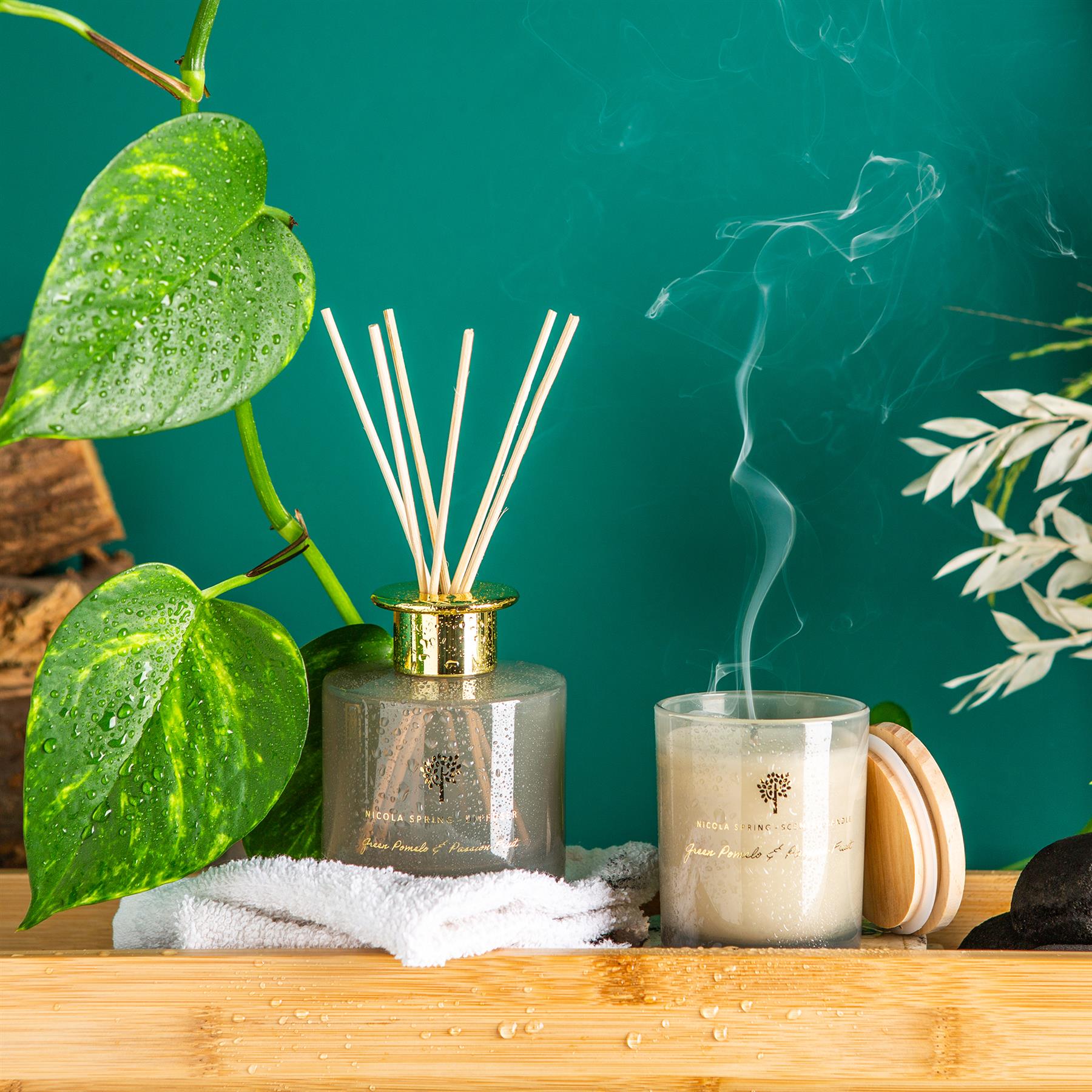 130g Green Pomelo & Passion Fruit Scented Soy Wax Candle