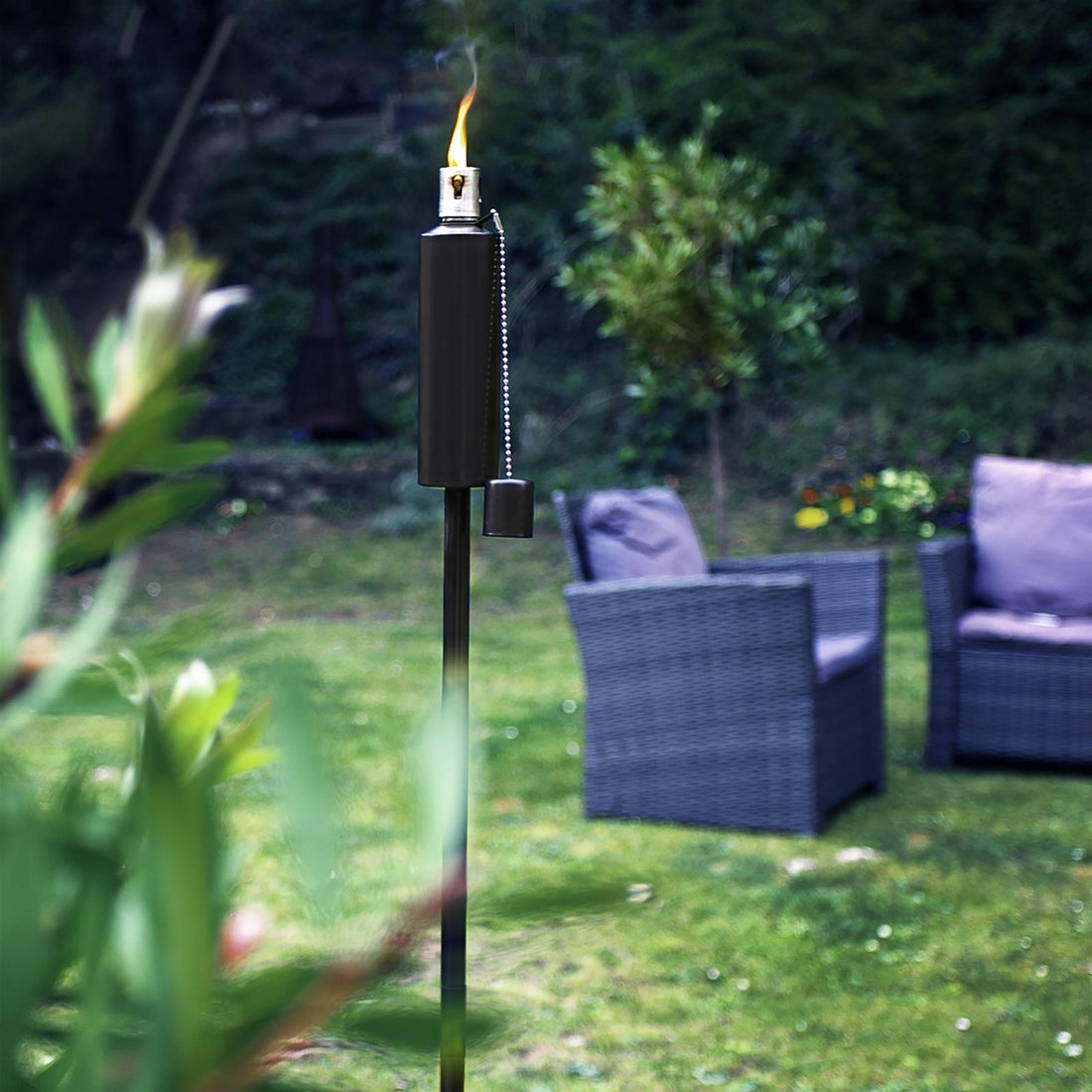 Black 1.46m Round Metal Garden Fire Torches - Pack of 6