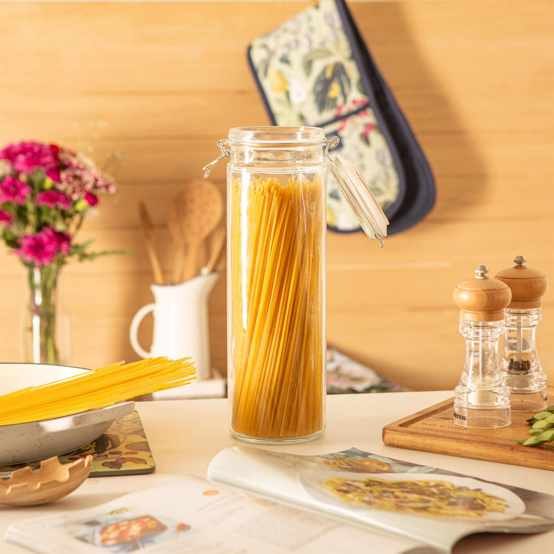 2L Clip-Top Glass Spaghetti Storage Jars with Clear Seals - Pack of 3
