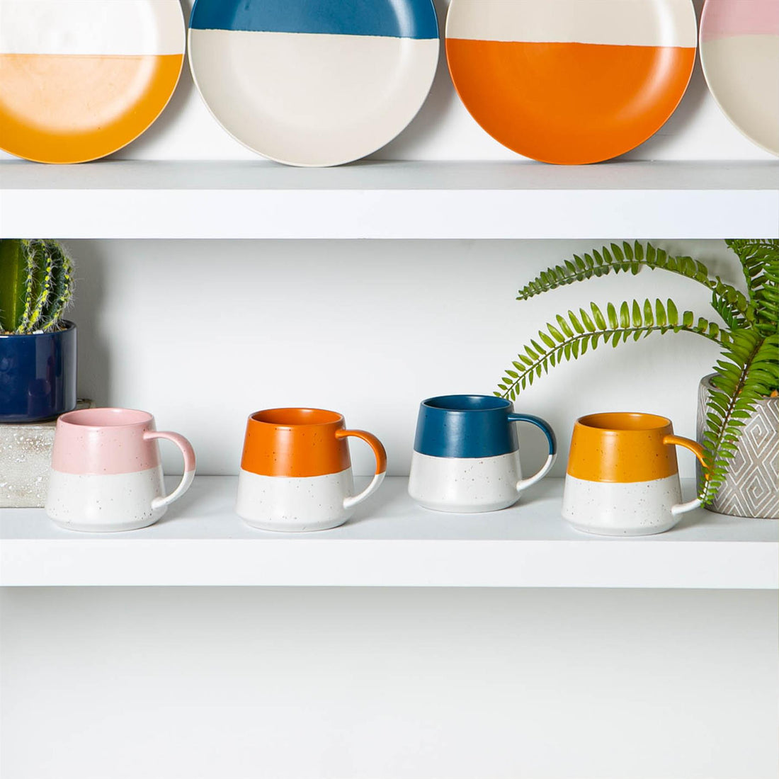 370ml Two-Tone Flecked Stoneware Belly Mugs - 4-Colour Assortment - Pack of 4