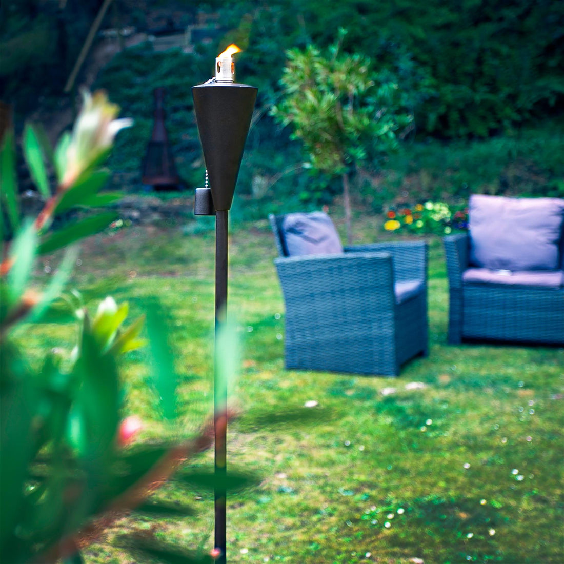 Black 1.46m Cone Metal Garden Fire Torches - Pack of 2