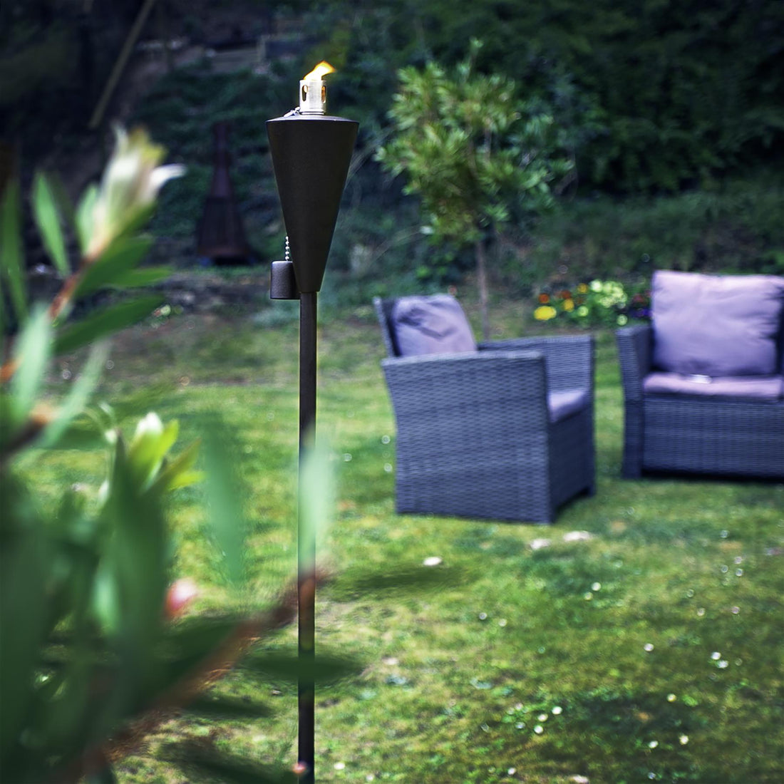 Black 1.46m Cone Metal Garden Fire Torches - Pack of 6