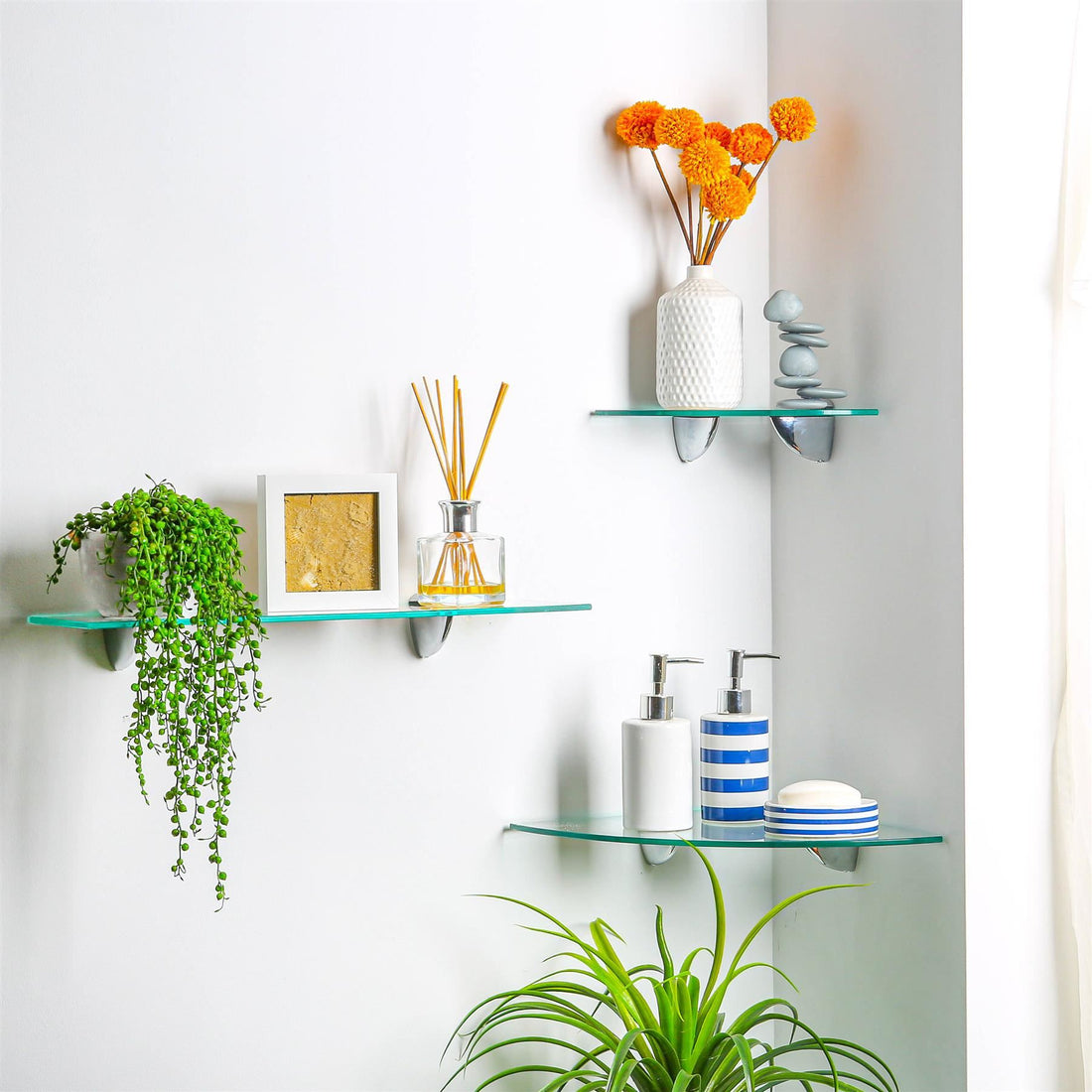 40cm Floating Glass Bathroom Shelf with Black Brackets