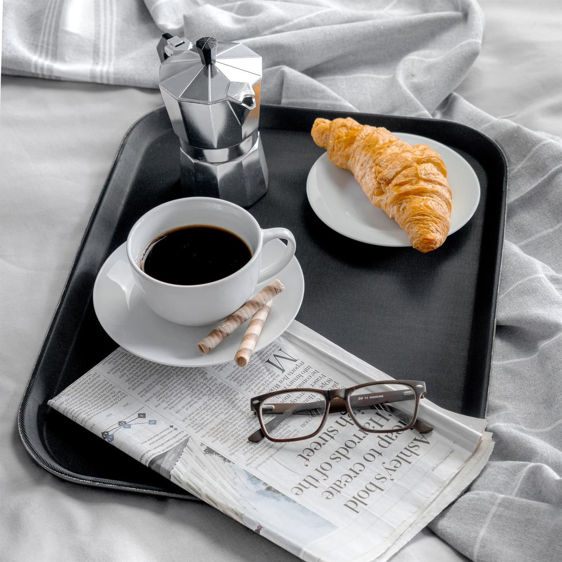 51cm x 38cm Black Rectangular Non-Slip Serving Tray