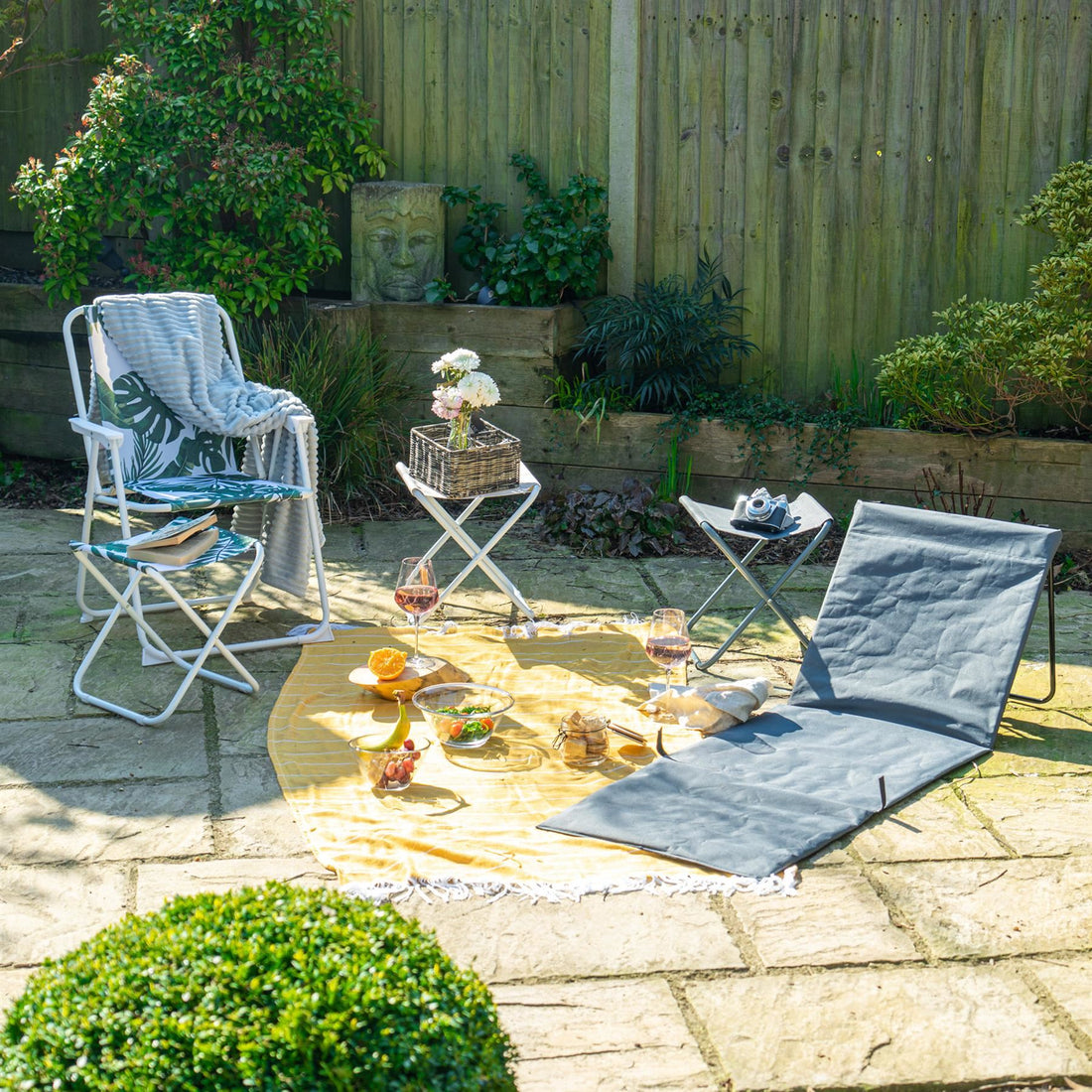 Banana Leaf Folding Canvas Camping Stool