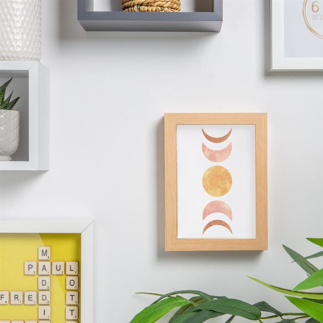 Light Wood 5" x 7" Shadow Box Photo Frame