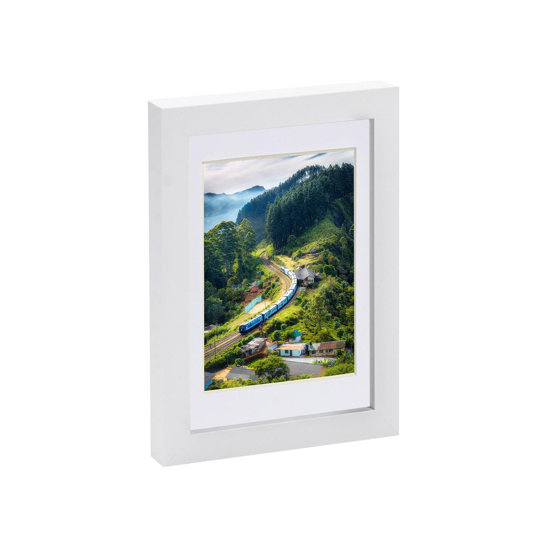 White 5" x 7" Photo Frame with White 4" x 6" Mount