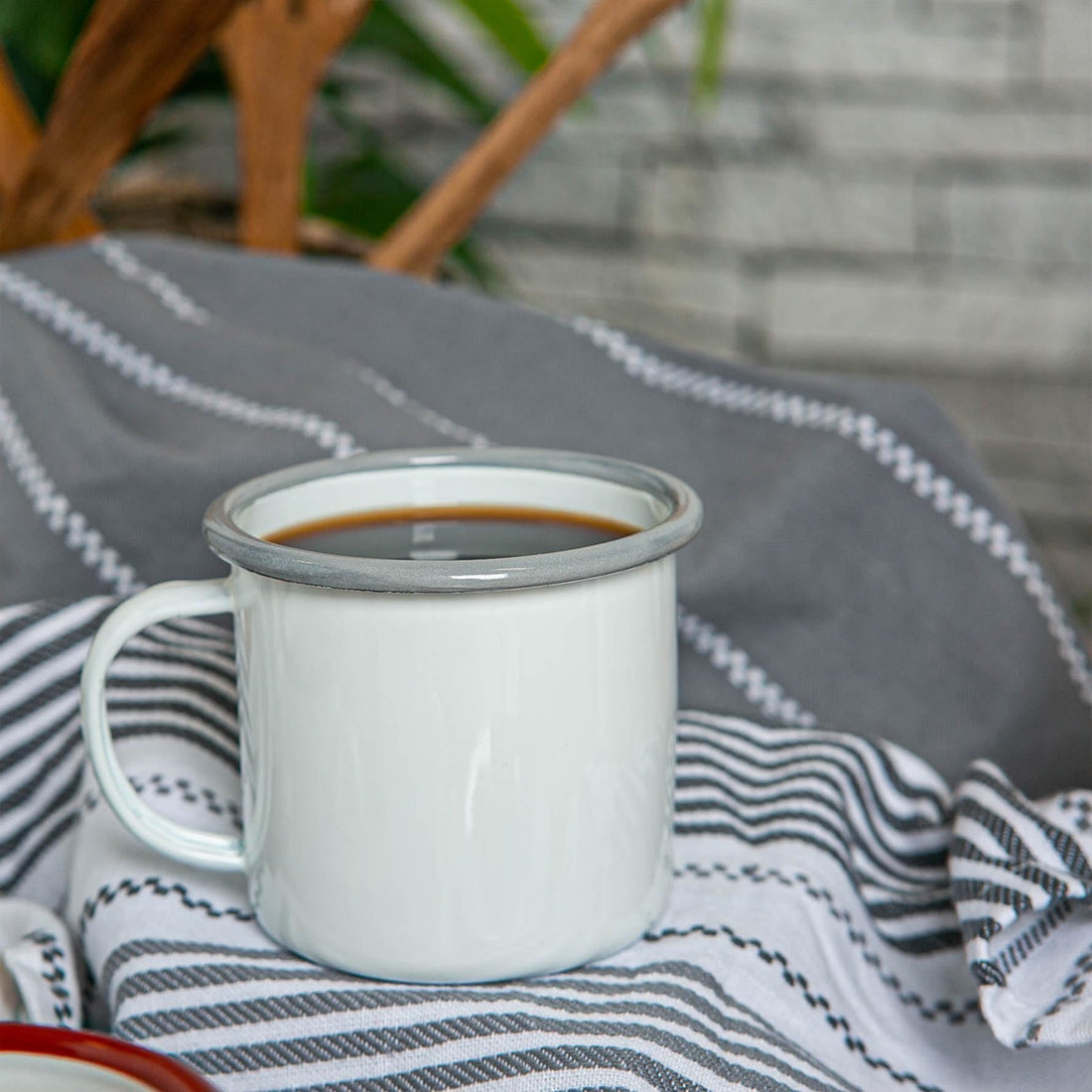 375ml White Enamel Mugs - Pack of Six
