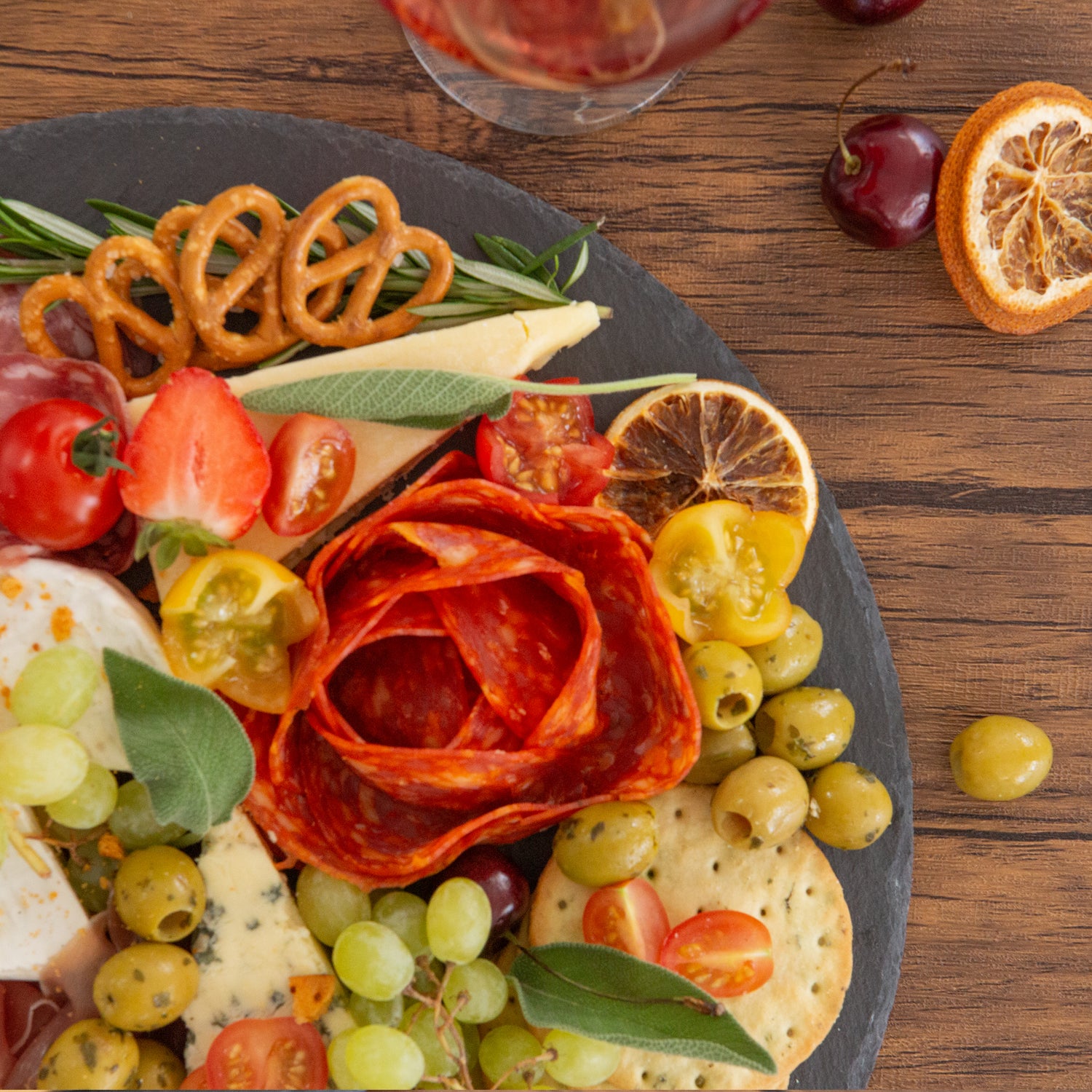 33cm Black Round Slate Serving Platter