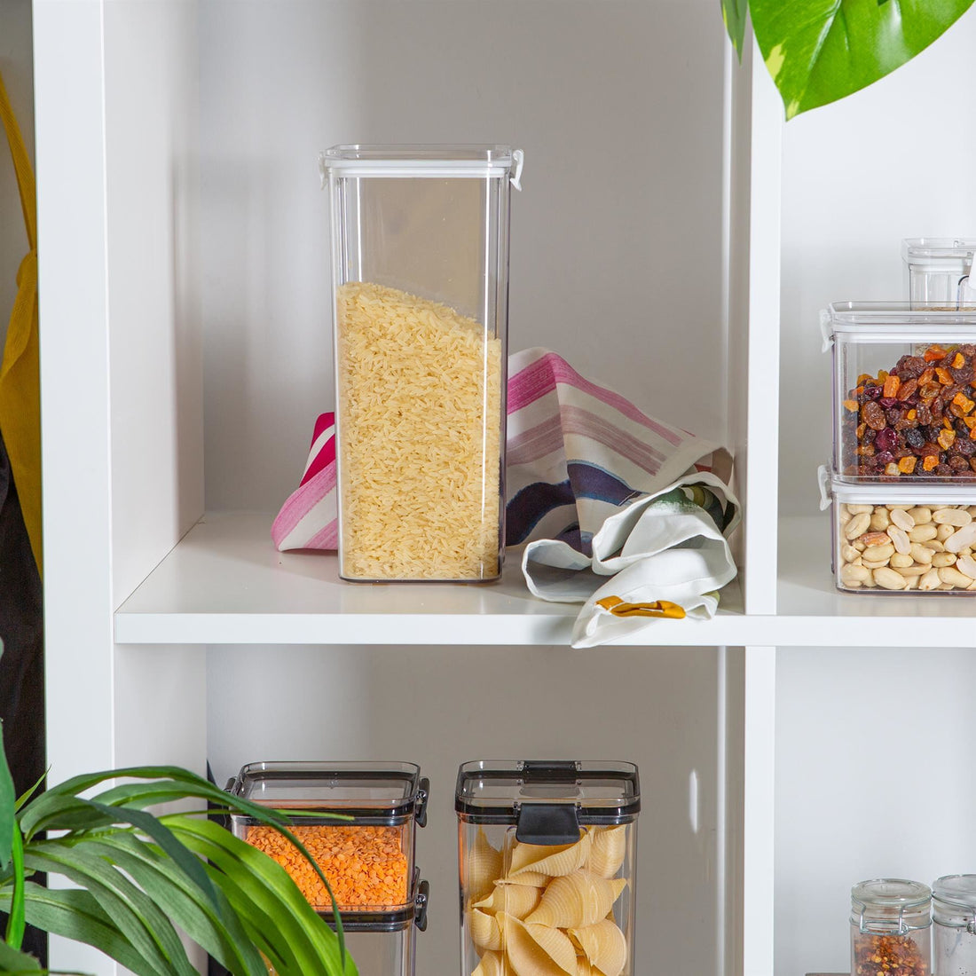 1.8L White Airtight Plastic Food Storage Container