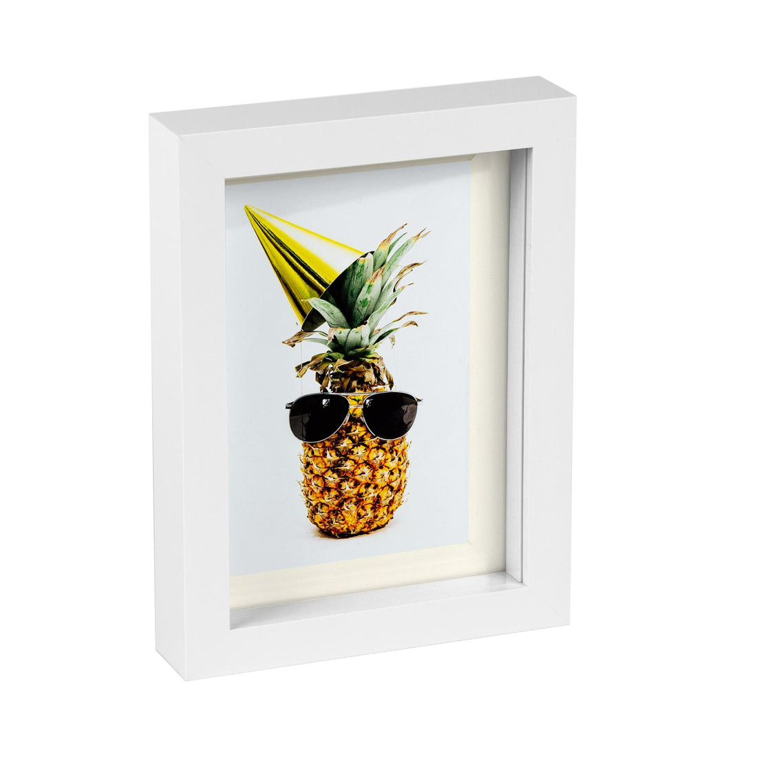 White 5" x 7" Shadow Box Photo Frame with 4" x 6" Ivory Mount &amp; White Spacer