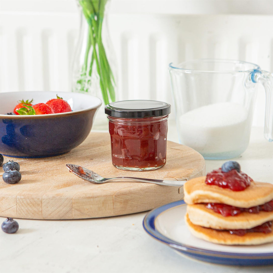 130ml Octagonal Glass Jam Jars with Black Screw-Top Lids - Pack of 6
